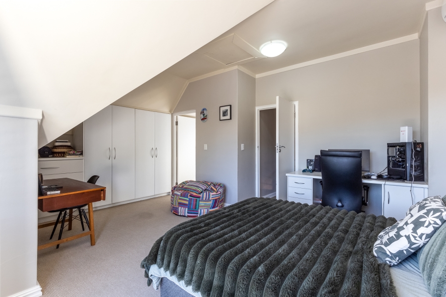 4 Bedroom Property for Sale in Pearl Valley at Val de Vie Western Cape
